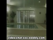 Порно видео пацаны подевушекшли купатся и трахнули